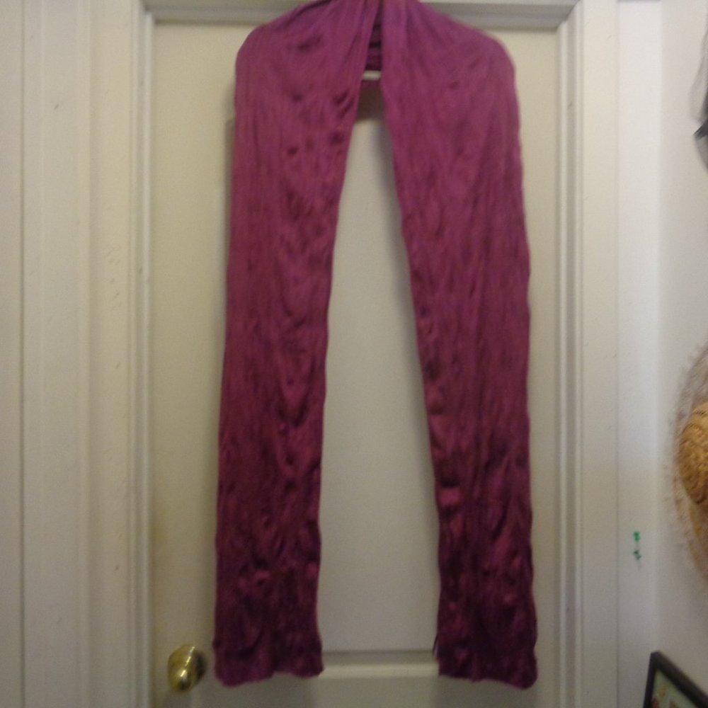 COLDWATER CREEK RETRO BURGANDY CRINKLE LONG SCARF